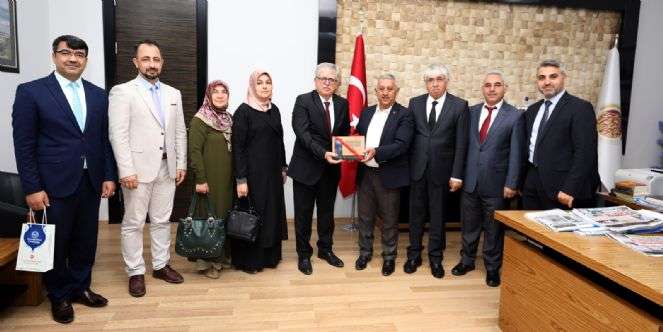 CAMİLER VE DİN GÖREVLİLERİ HAFTASI KUTLANIYOR