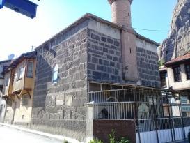 YUKARIPAZAR MESCİDİ